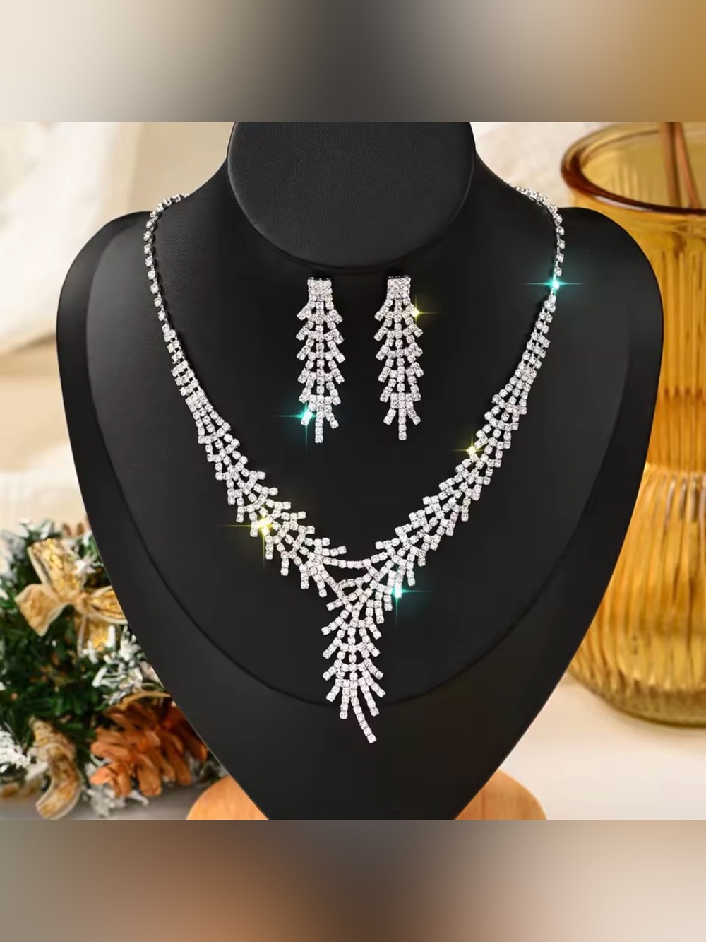 Classic Elegant Silver-Tone Crystal Rhinestones Necklace & Earring Set
